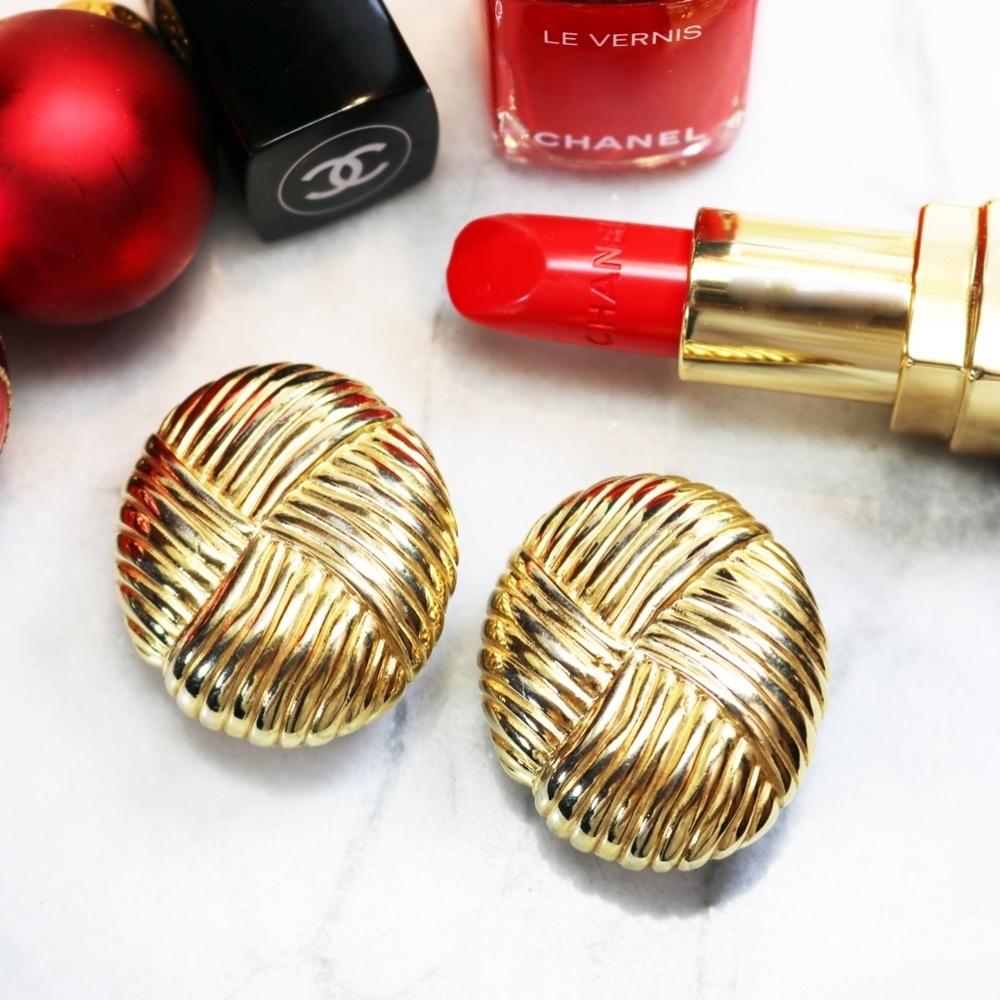 ⚜️ Vintage Givenchy Bijoux Runway Ribbed Gold Knot Clip-On Earrings - Picture 16 of 16